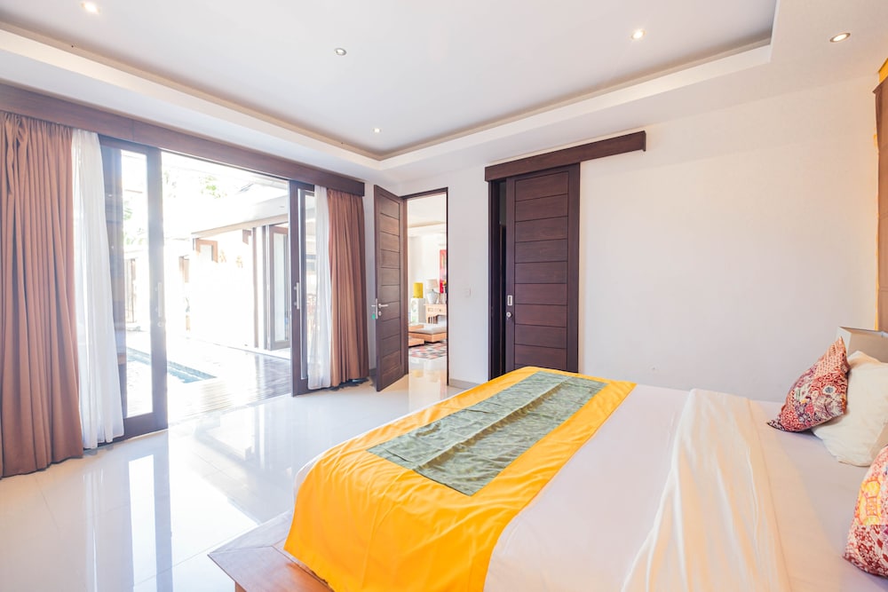 Kakul Villa F by Supala view 2