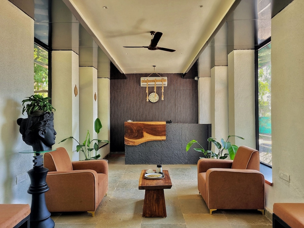 Bird's Nest Resort - Shahapur