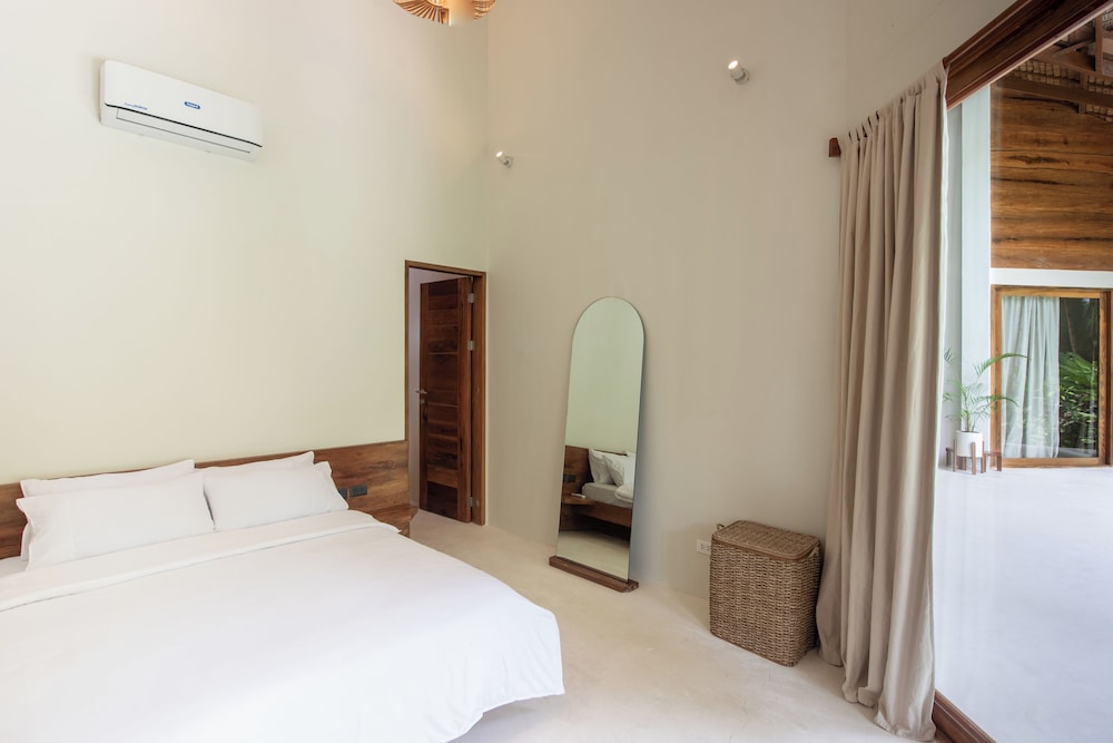 SEACLUB Siargao