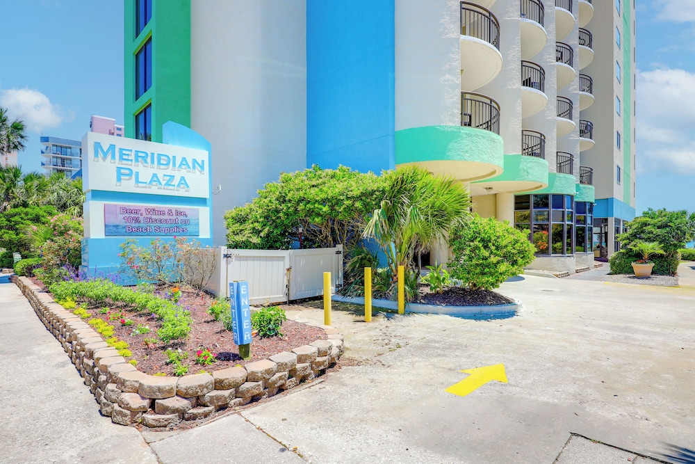 Walk to Shore: Condo w/ 2 Pools in Myrtle Beach view 5