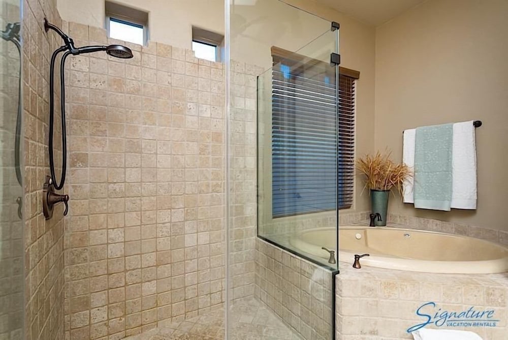 Sail Away By Signature Vacation Rentals - Property Image 7