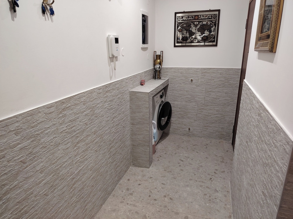 Olgas Luxury Apartment With 4 Bedrooms