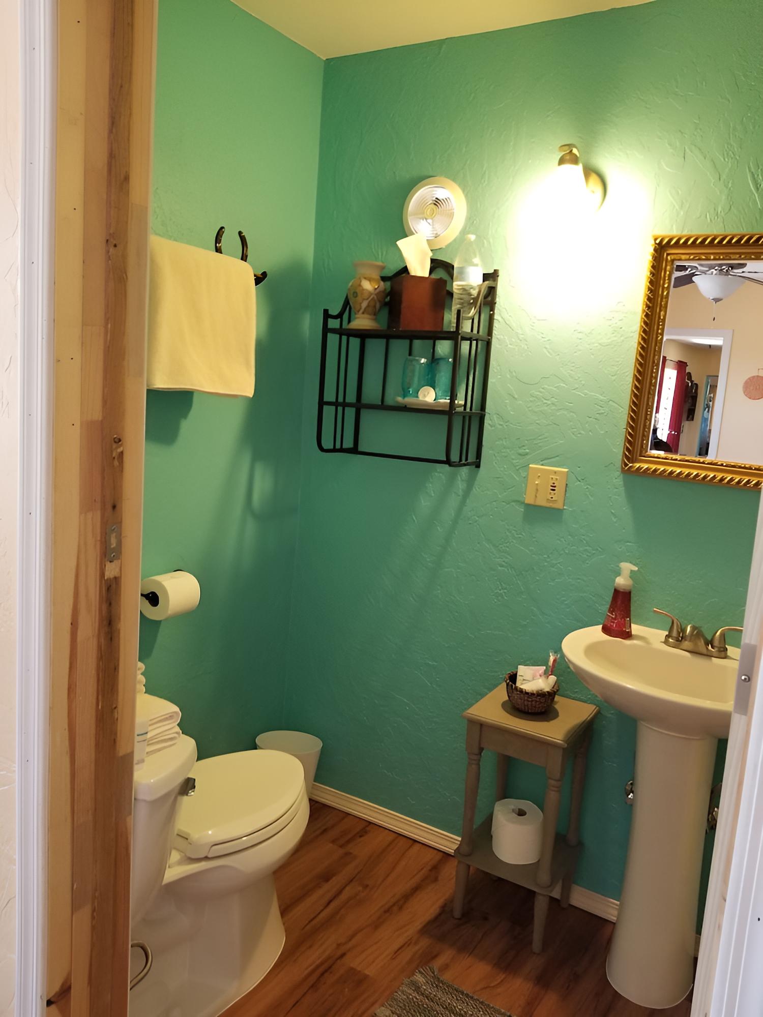Photo 10