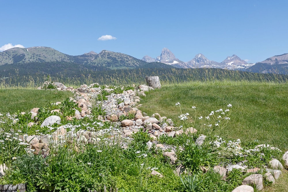 Teton Melody view 3