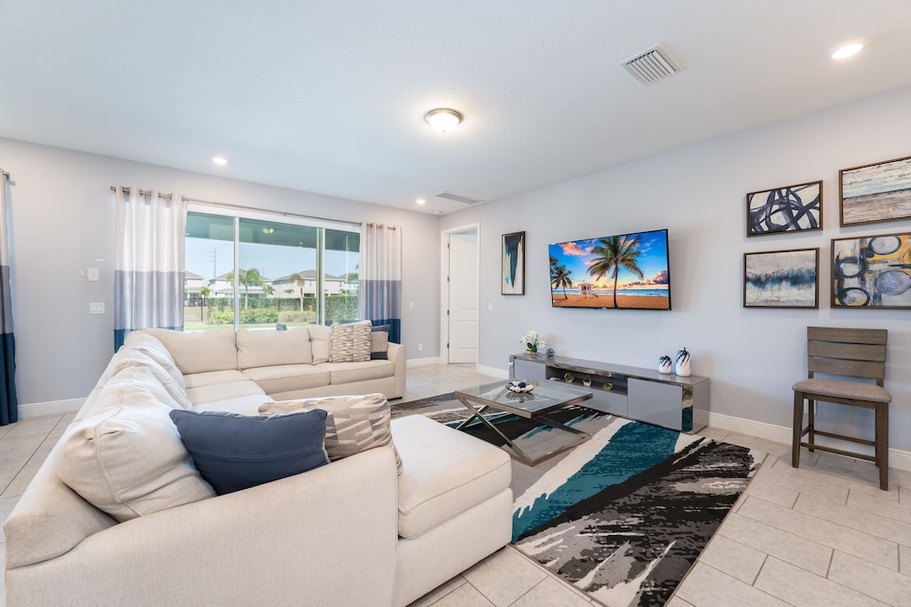 Discover Your Inner Child Encore Villa