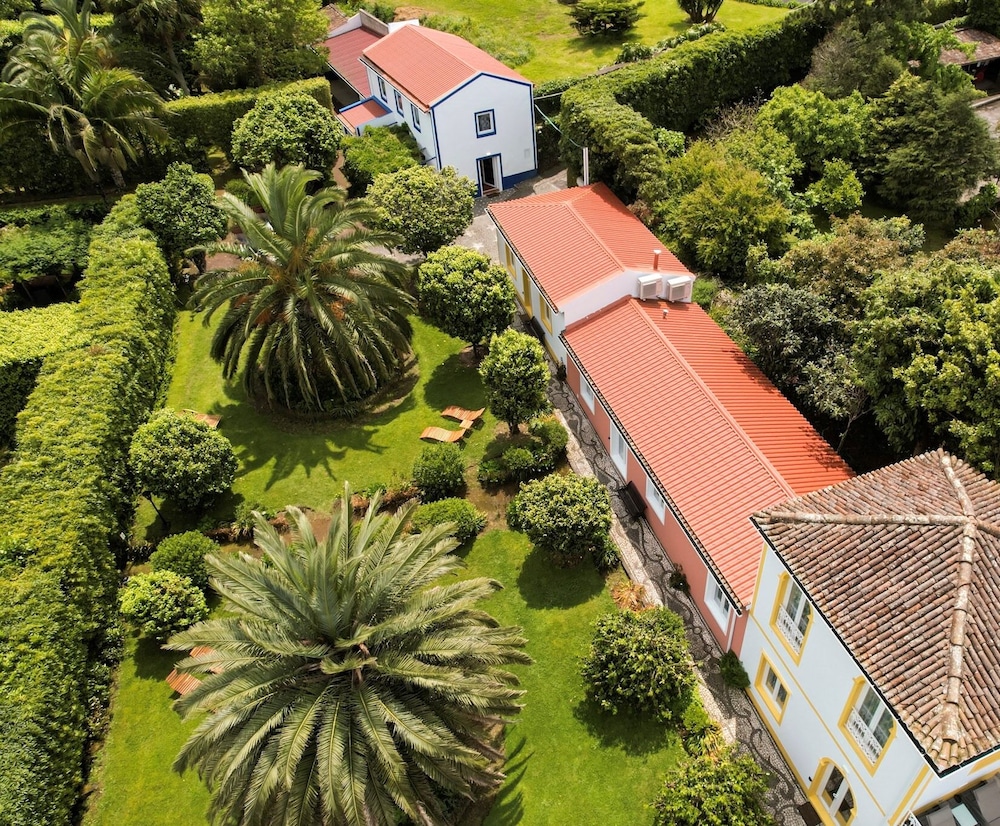 Azores Green Villas