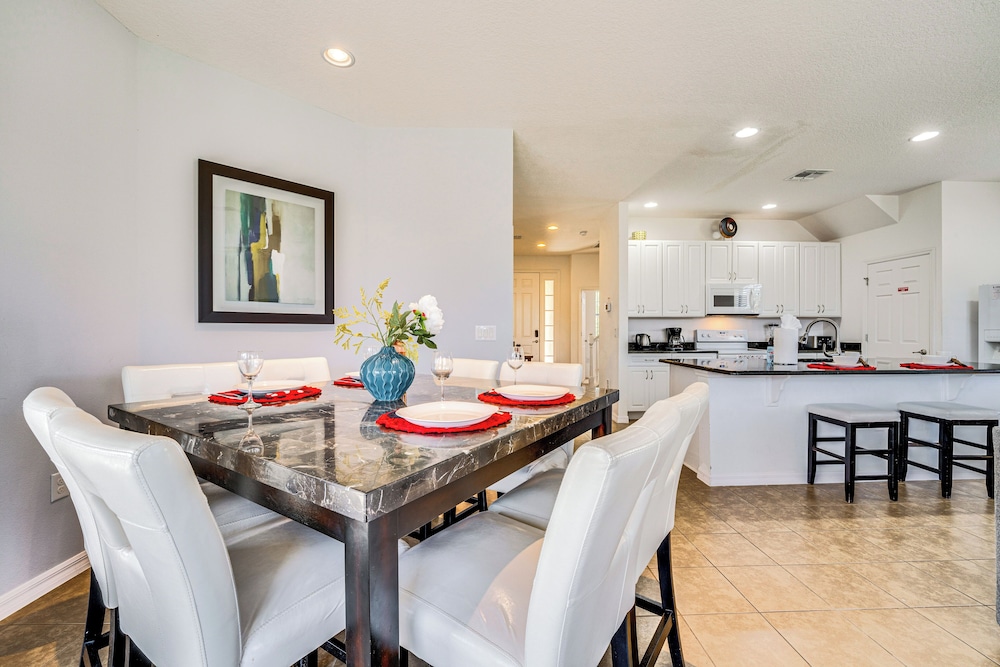 Davenport Family Home w/ Pool ~ 18 Mi to Disney! view 5