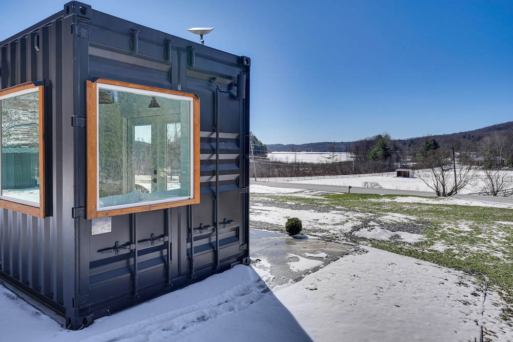 'zen Box' Tranquil Vermont Escape w/ Lake Views! view 5