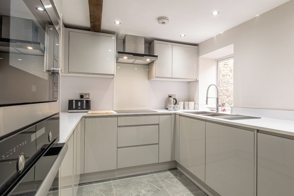 Eilmers Cottage Lovely 4BD in Malmesbury