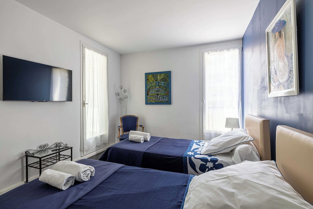 Splendid Flat in the Heart of Saint-tropez With Parking - 2br/4p view 4