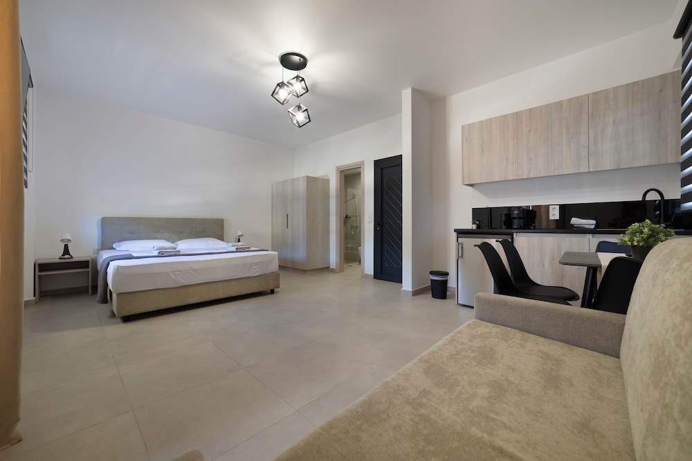 NS Apartments Nydri