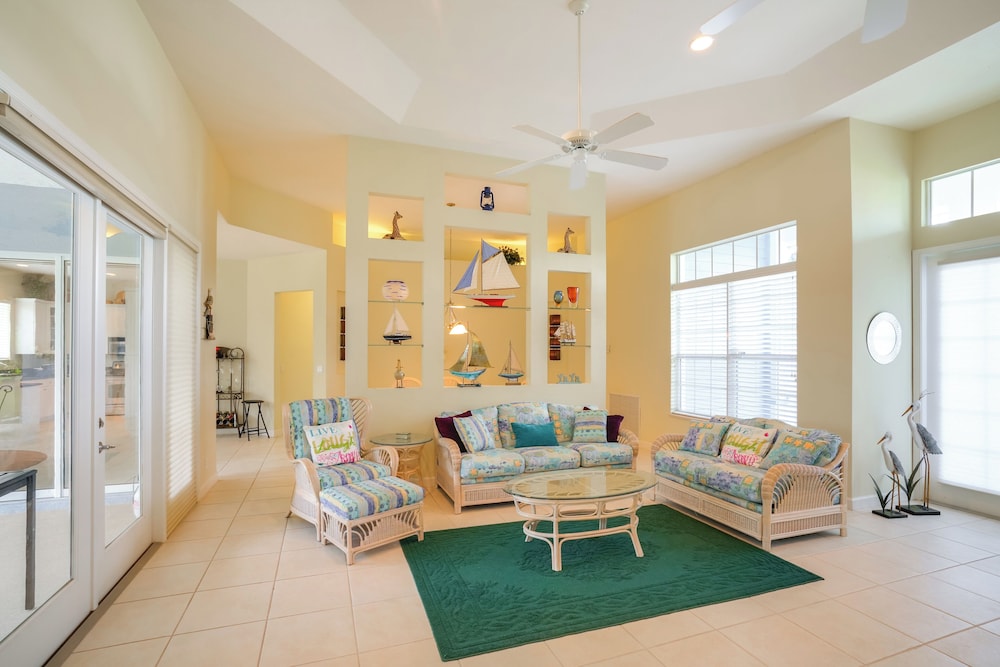 Swim & Golf: Family Home 2 Mi to Clover Park!