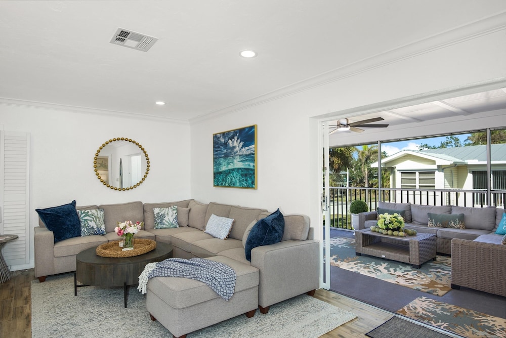Coral Cove