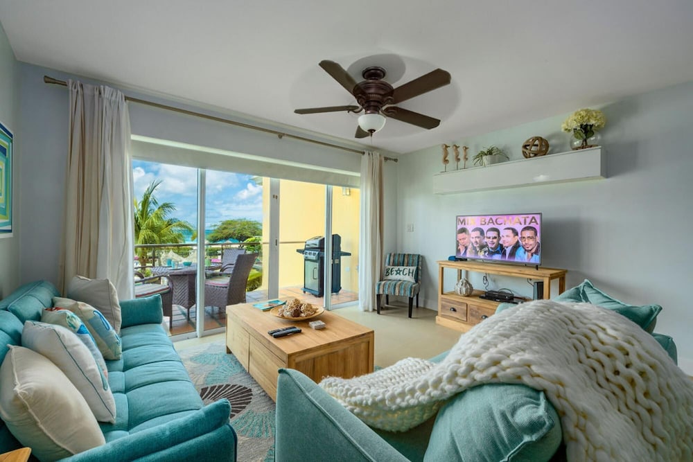 2BR 3BA Condo on Eagle Beach w Amazing Amenities