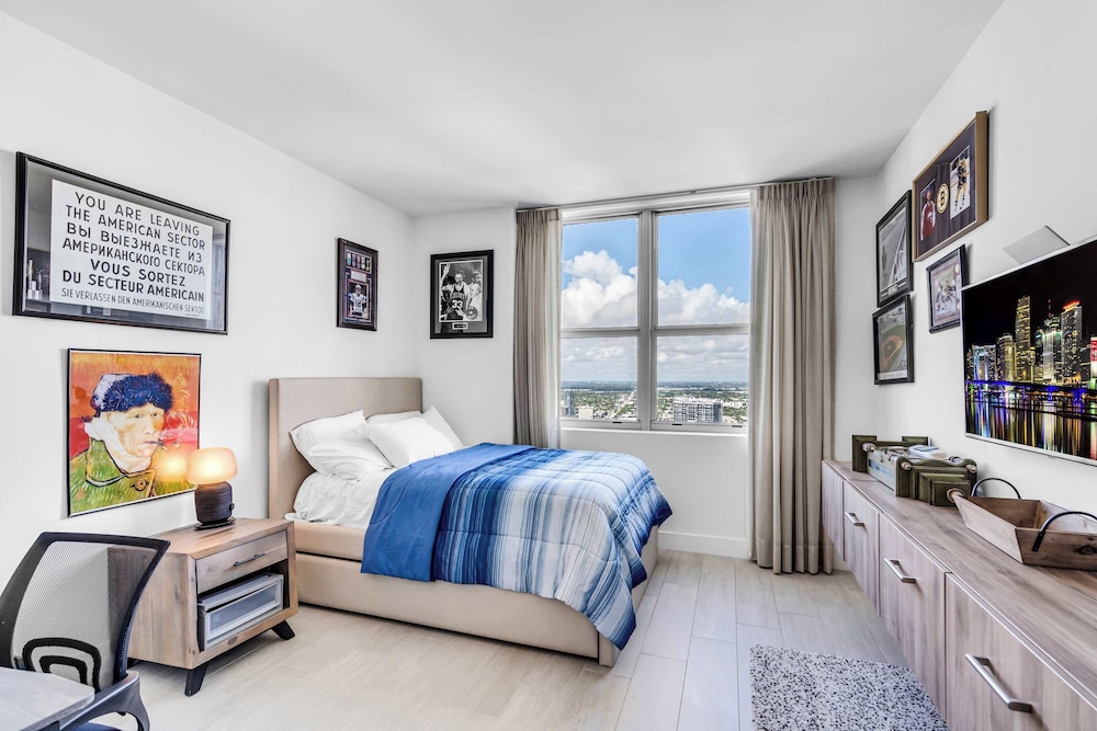 Ocean Eagle View - Luxury Oceanfront Stay for 6