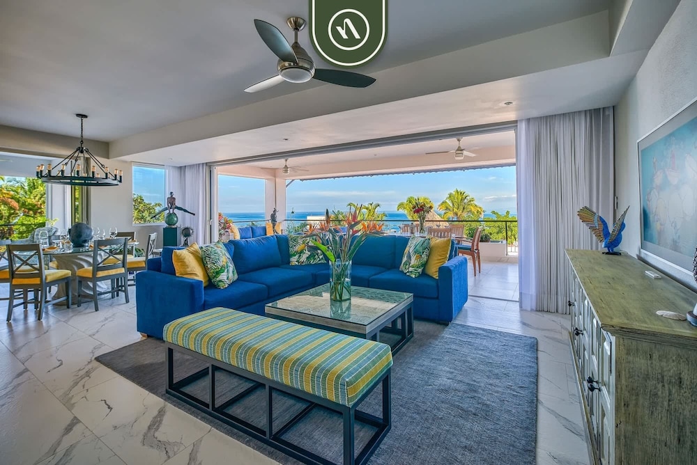 Oceanview 3 BR Condo - Amazing View From Terrace