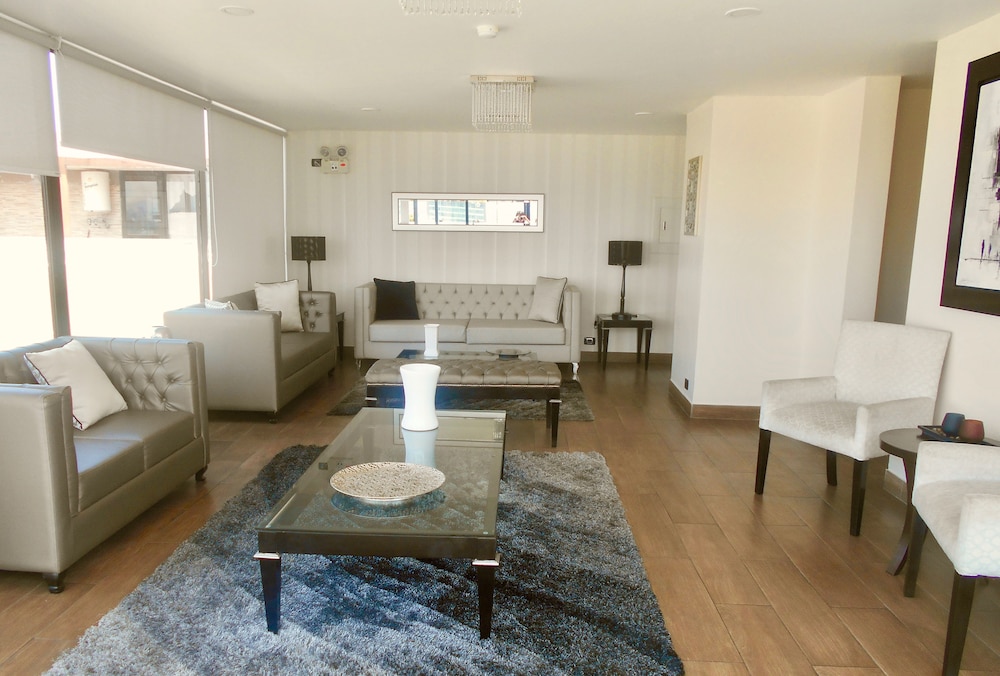 ALU Apartments - Miraflores Park