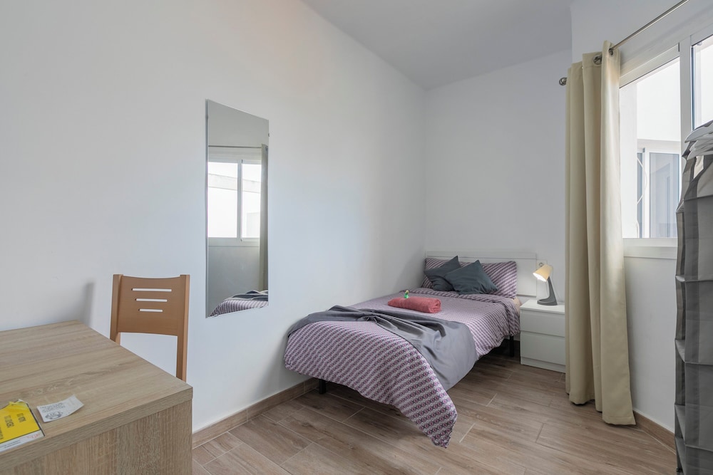 TENERIFE URBAN ROOMS