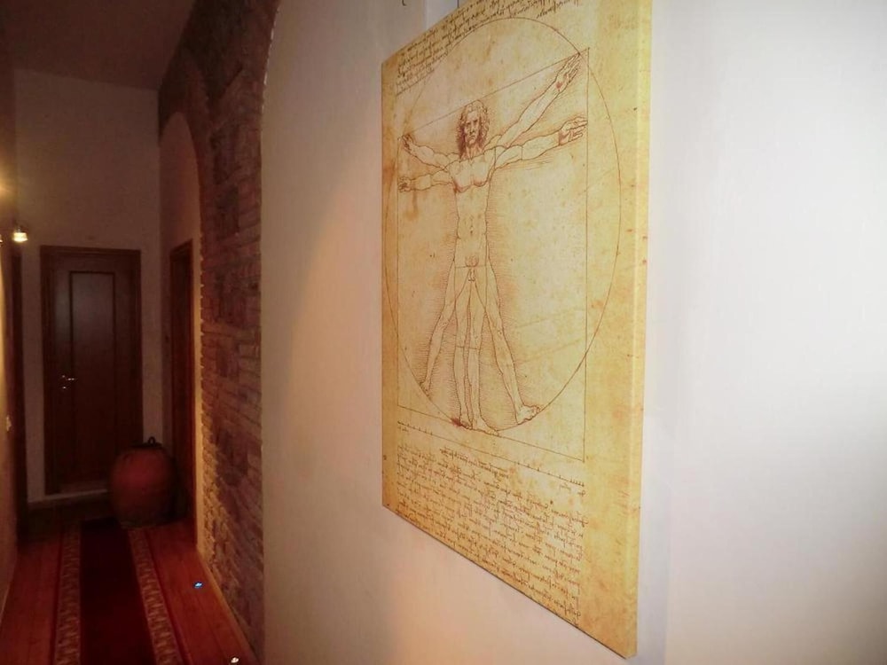 Caesar's Rooms