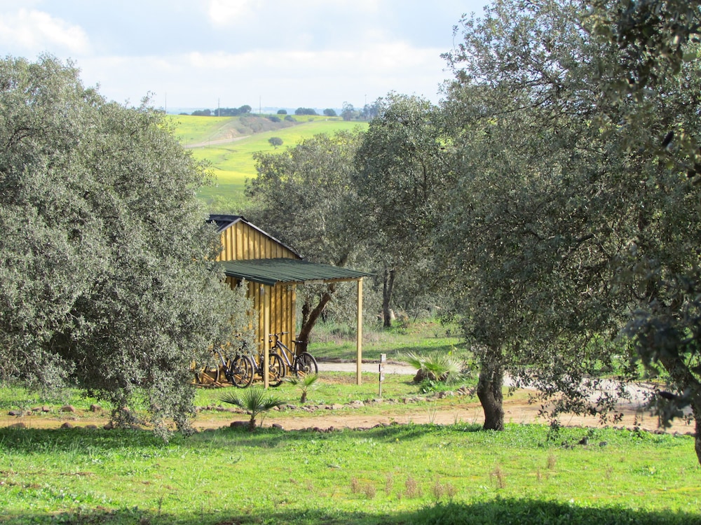 Montimerso Skyscape Country House