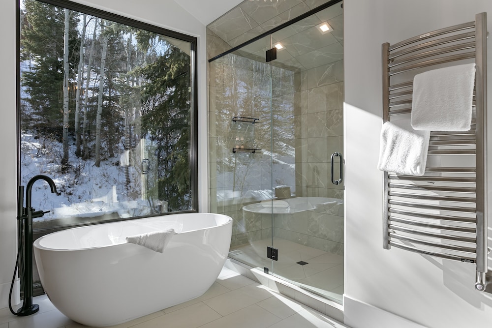 656 Coalition View Court - Private Home With Spa 4 Bedroom Home