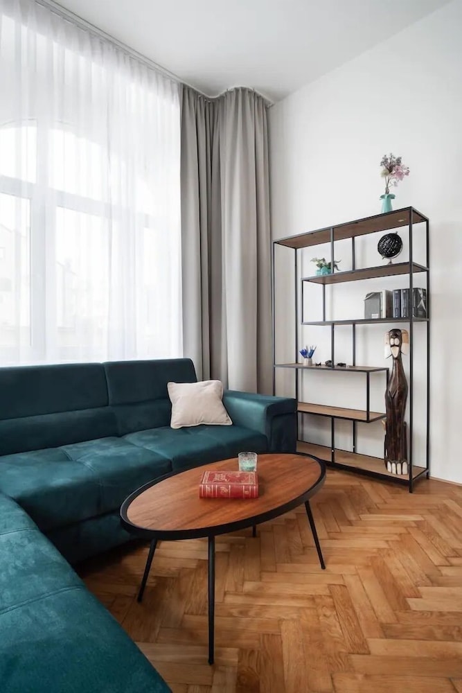 Helen Homestay Karlín Prague