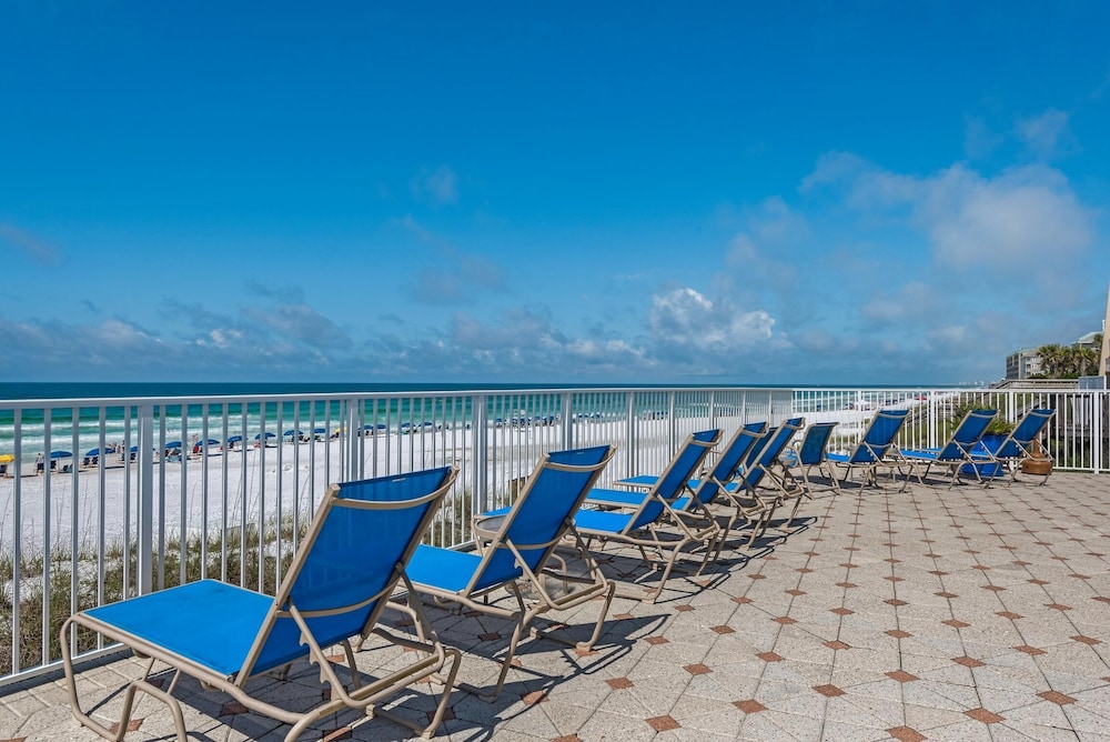 Beach House 502d