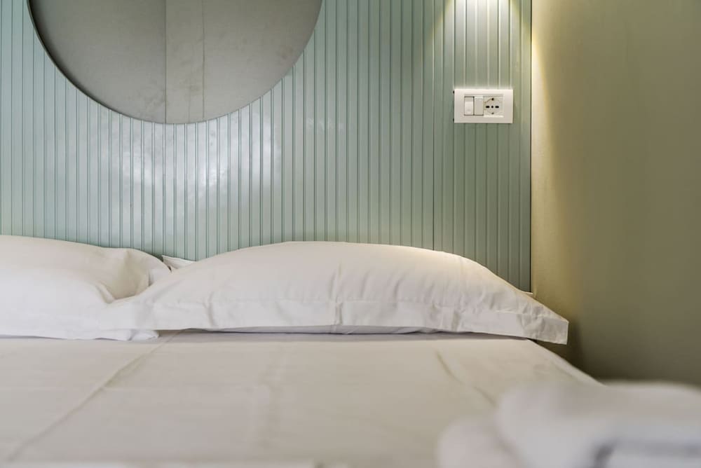 Amel s Rooms in Tiran