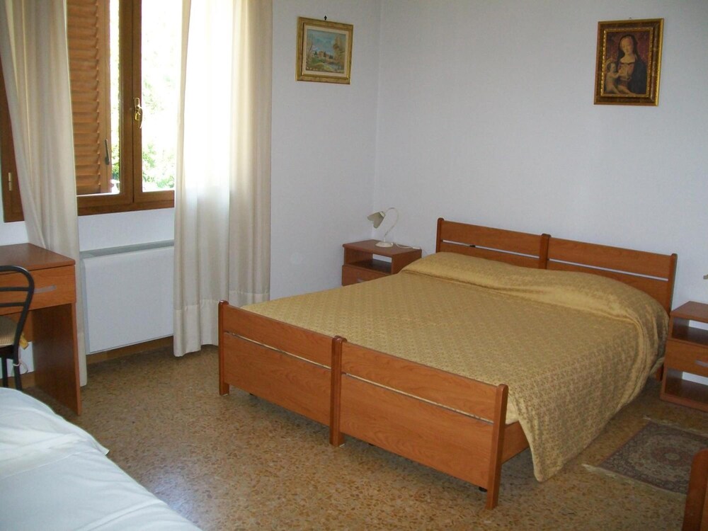 Photo 30