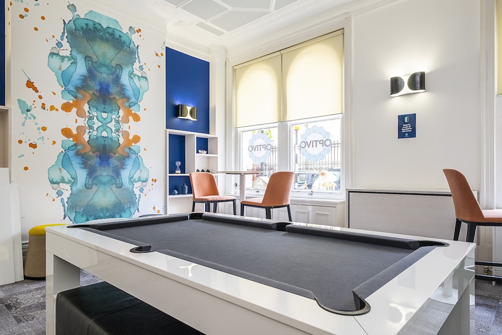 Modern Rooms - LONDON