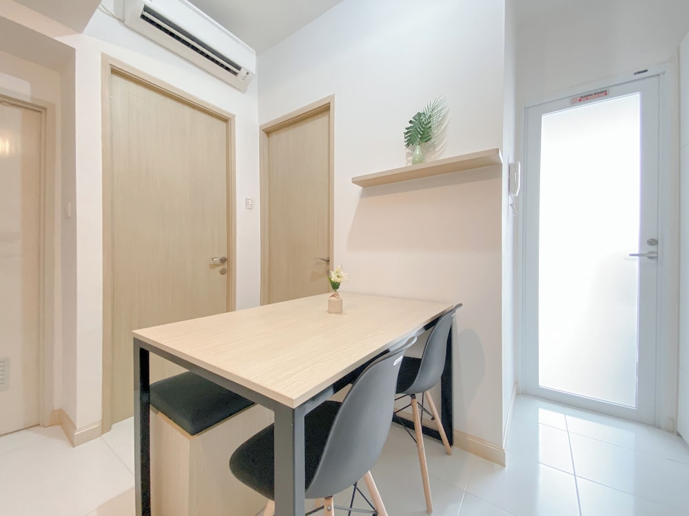 Cozy And Homey 2Br Apartment At Tokyo Riverside Pik 2