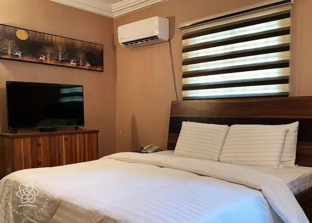 Gardenia Resorts