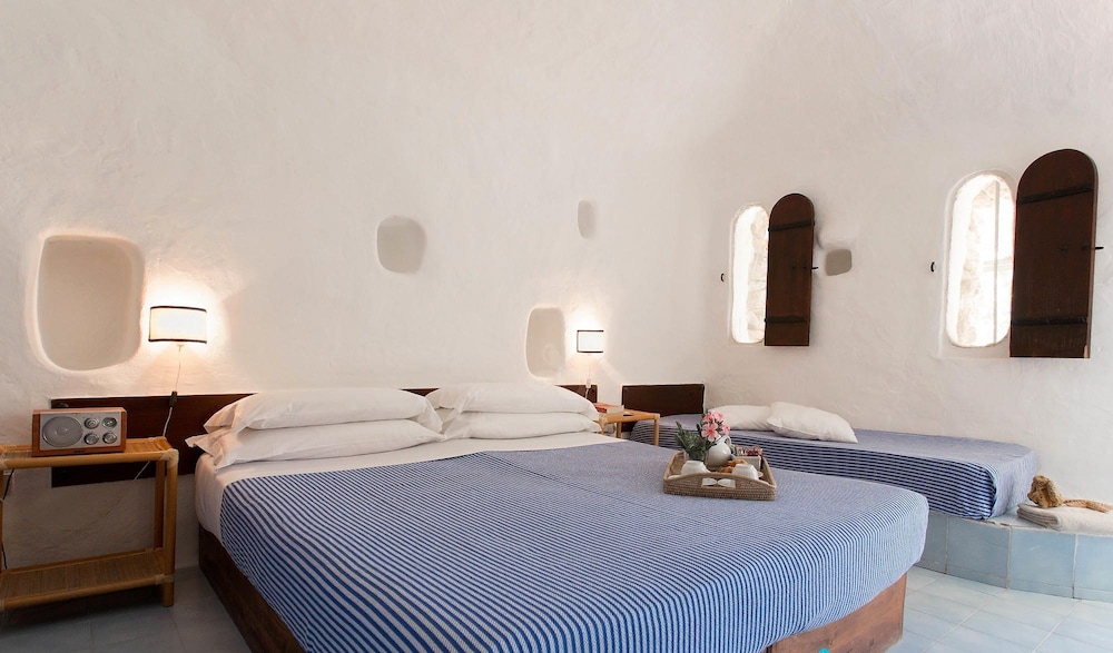 Albergo I Dammusi Di Borgo Cala Creta