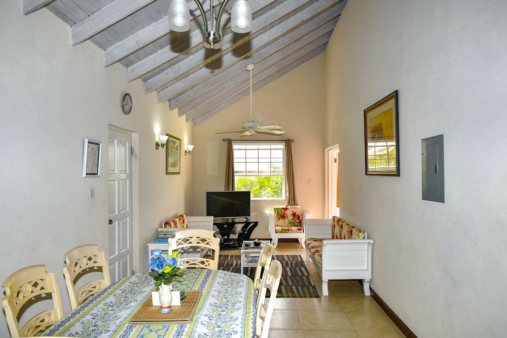 Best E Villas Providence