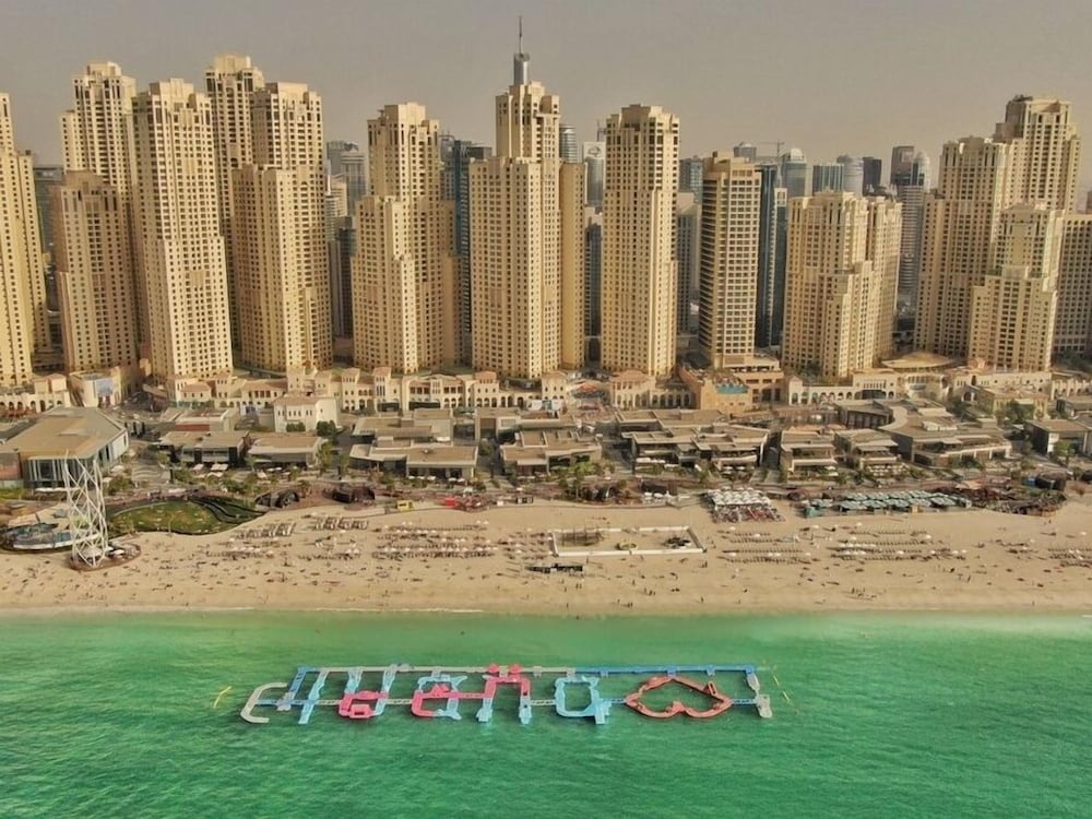 FAM Living- JBR Shams 1