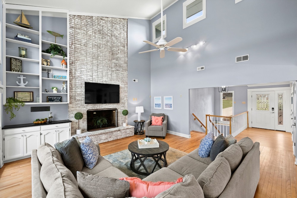Ponderosa Pointe by Avantstay Boathouse Views