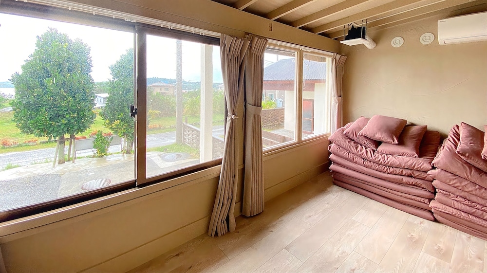 Villa SERENO MOTOBU view 2