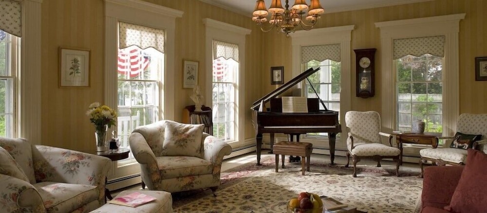 Liberty Hill Inn