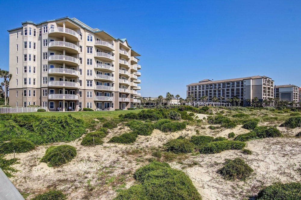 21 Ocean Place 3 Bedroom Condo