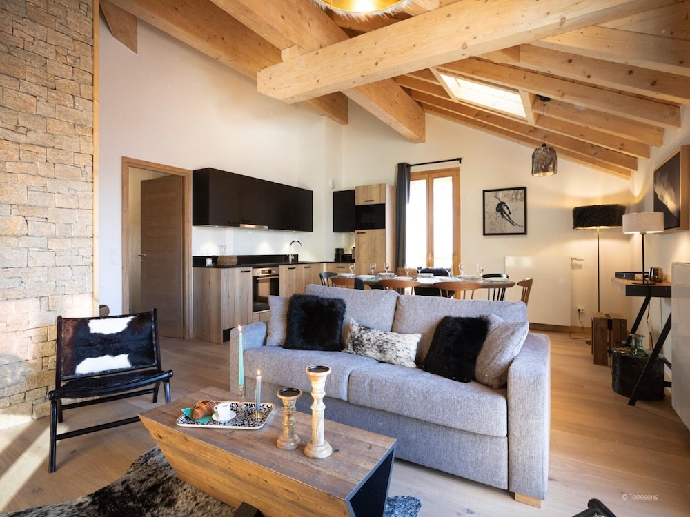 Apartment in Les Deux Alpes Near Glacier