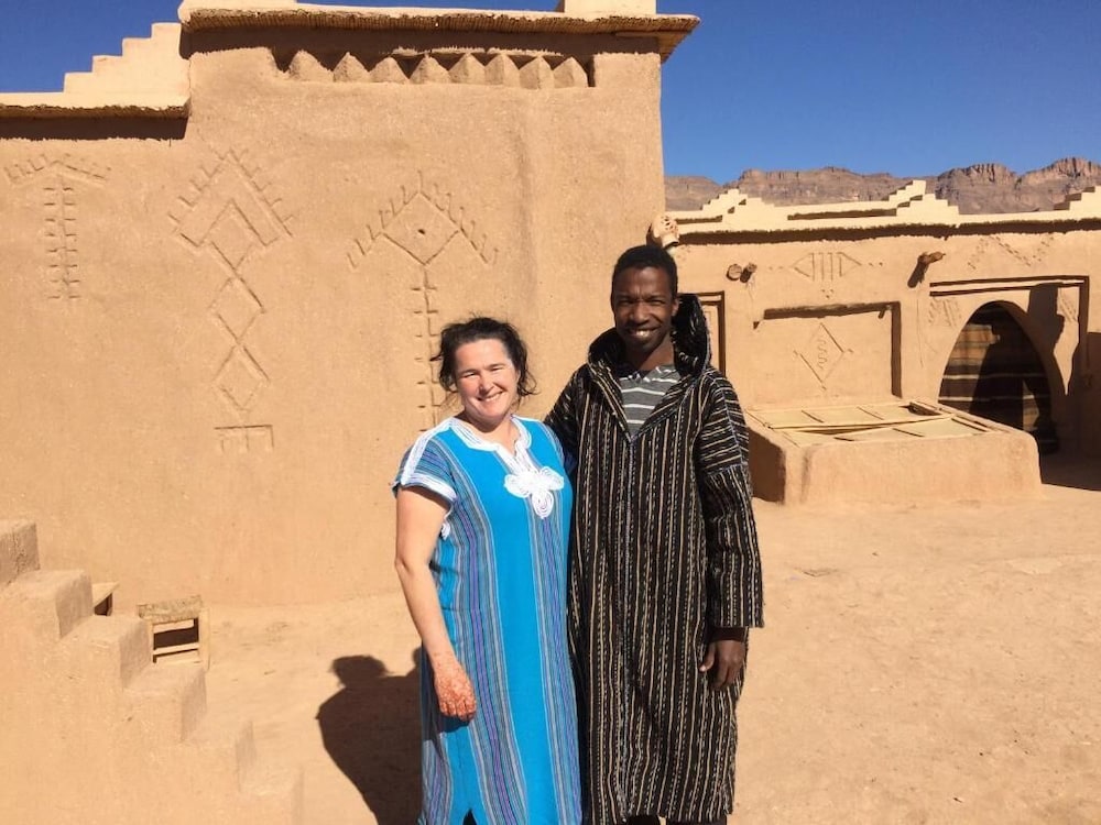 Khamlia Desert Bed & Breakfast
