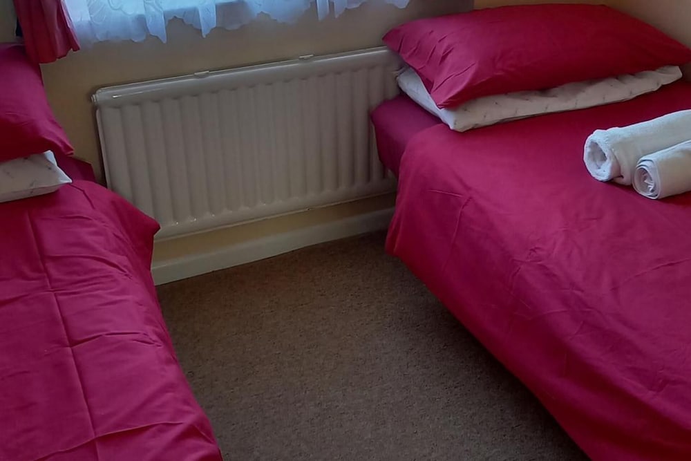Frinton on Sea- 3bedroom-petfriendly-garden