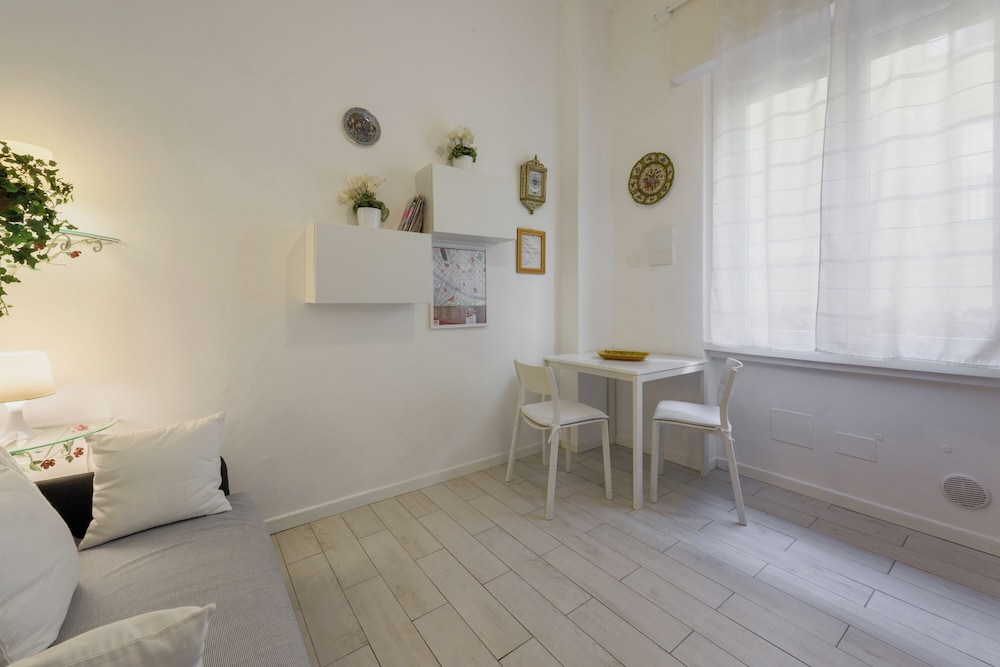 Soderini Apartments by MMega
