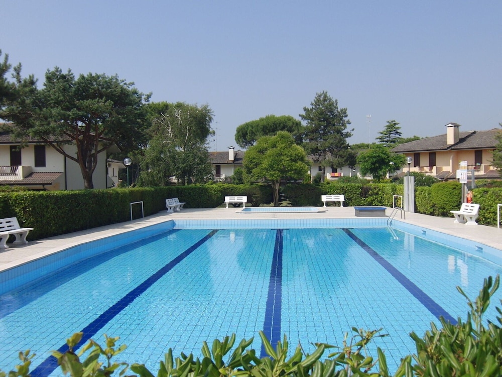 Villa in Caorle Near Spiaggia Tartaruga photo 3