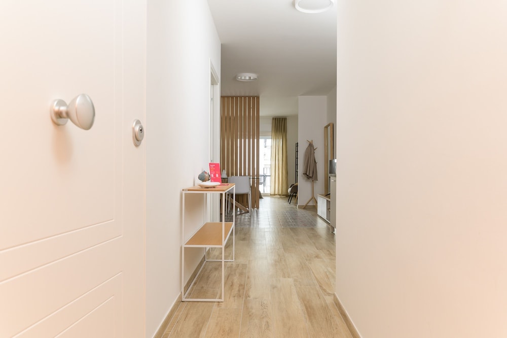 Palazzo Murat - One-bedroom Apartment With Balcony by Wonderful Italy