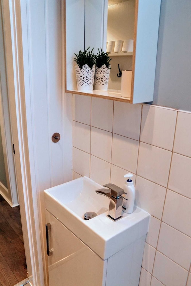 Stylish Apartment in Edinburgh's New Town