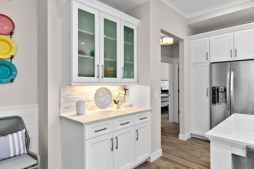 Sea Breeze Cottage - Private Home At The Shores 3 Bedroom Home