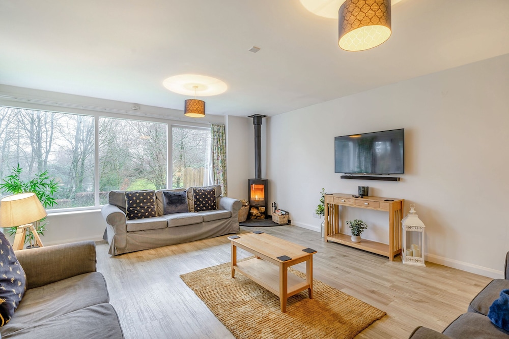 Elm - Woodland Cottages