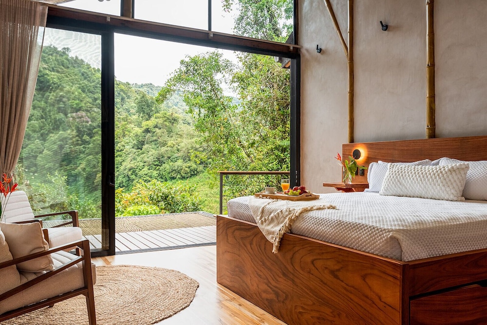 El Tigre Hideaway