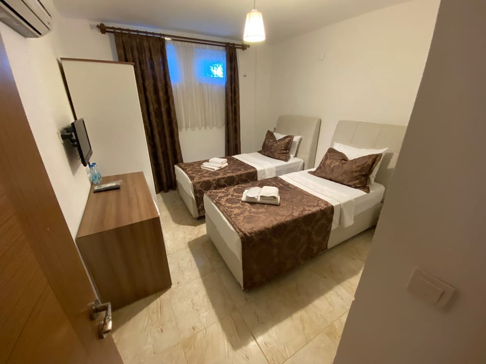 Le Mansion Otel - Image 35